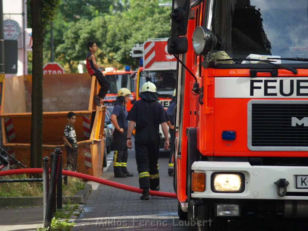 Brand Muellraum Koeln Muelheim Hacketaeuerstr   P79.JPG